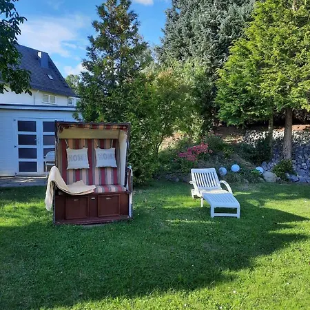 Idyll *